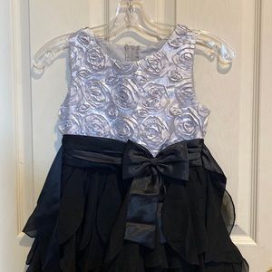 Girls dress